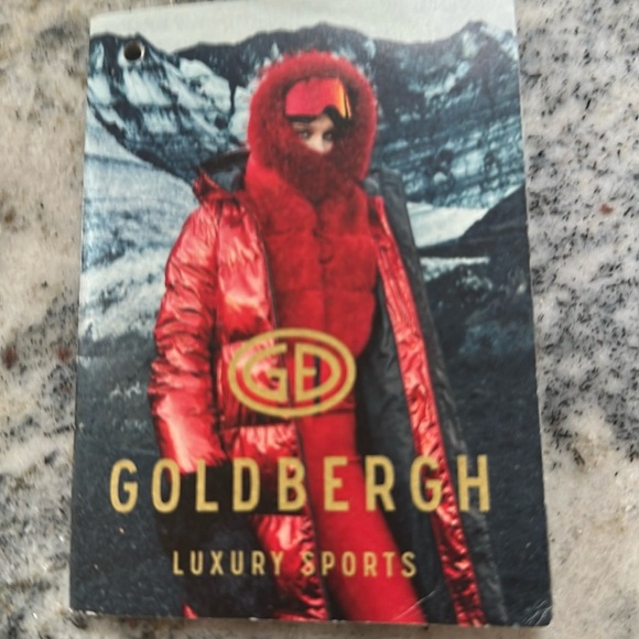 Goldbergh Red Fur Vest Full Zip Insulated. Fits like a size 4. - Picture 4 of 4